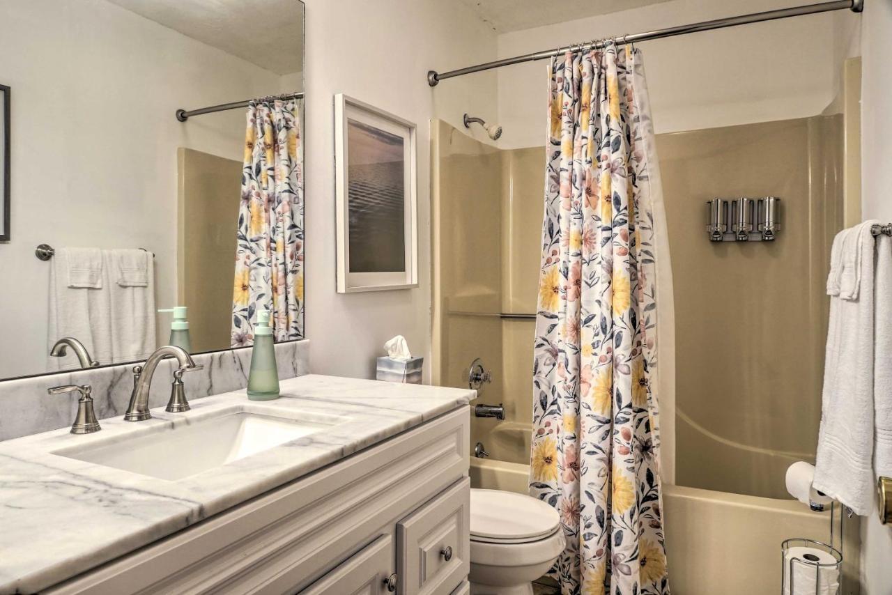 Appartamento Pet-Friendly Branson Retreat With Pool And Golf Access Esterno foto