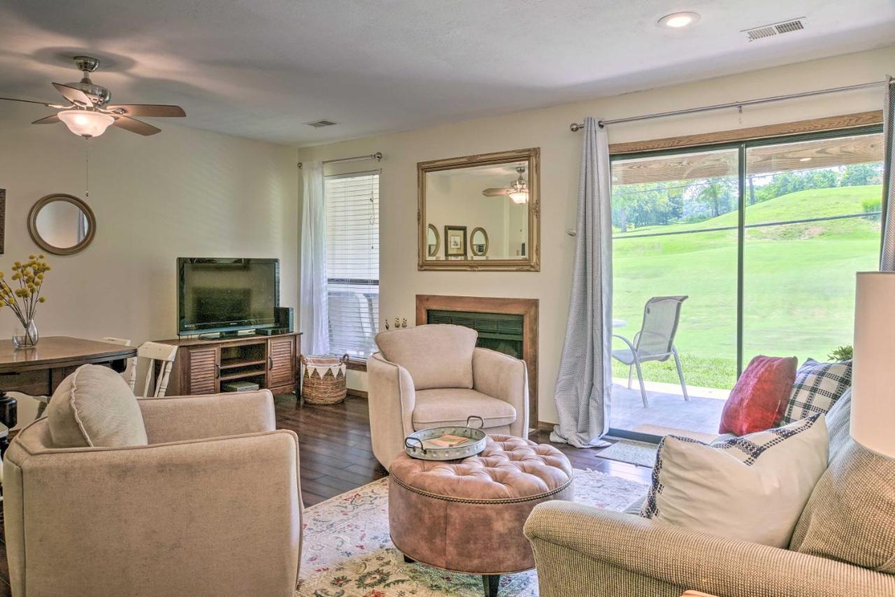 Appartamento Pet-Friendly Branson Retreat With Pool And Golf Access Esterno foto