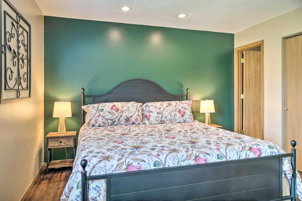 Appartamento Pet-Friendly Branson Retreat With Pool And Golf Access Esterno foto