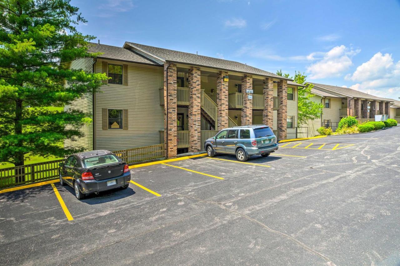 Appartamento Pet-Friendly Branson Retreat With Pool And Golf Access Esterno foto